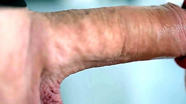 German Babes Sloppy Deepthroat BJ