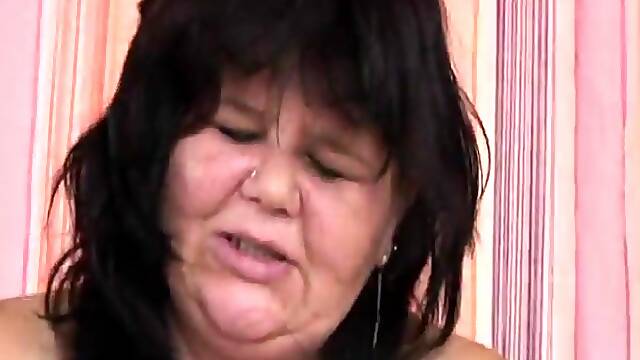 Dude brings a hugemongous dildo to jumpstart the grandma before nailing her to orgasm