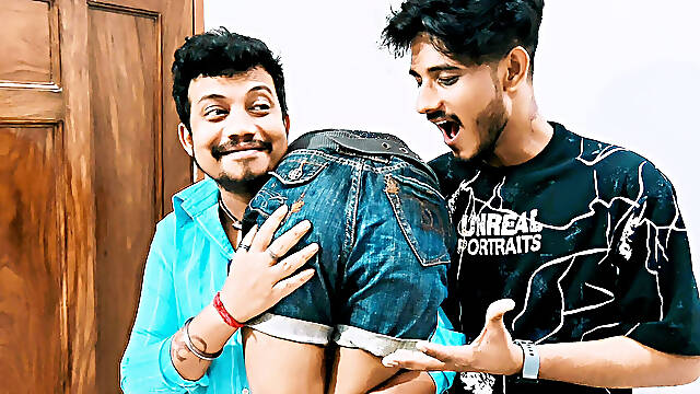 Desi Indian Beautiful Model Hot Sex and Fucking with Her Boyfriend and Her Stepbrother Threesome Hindi Audio Video